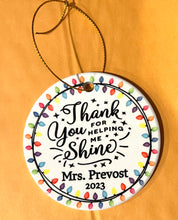 Load image into Gallery viewer, Personalized family / teacher ornaments
