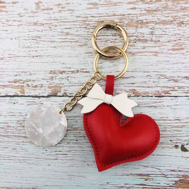 HEART WITH DISC KEYCHAIN