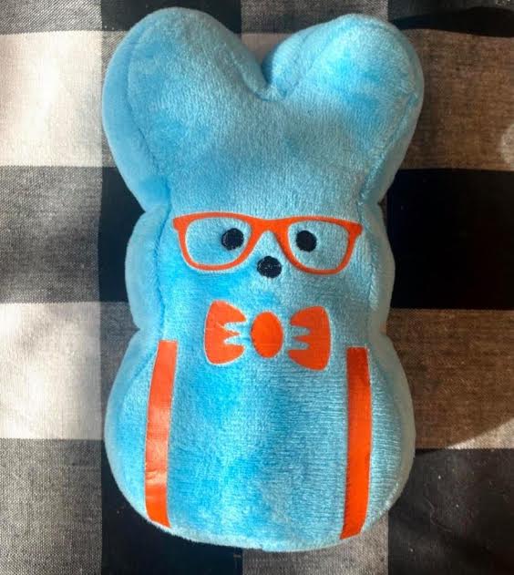 BLIPPI PLUSH PEEP