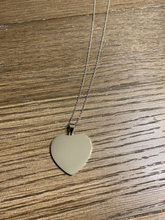 Load image into Gallery viewer, Silver Heart Shaped Pendant Necklace
