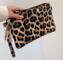 Load image into Gallery viewer, Leopard and Cow Wristlet Makeup Cosmetic Bags
